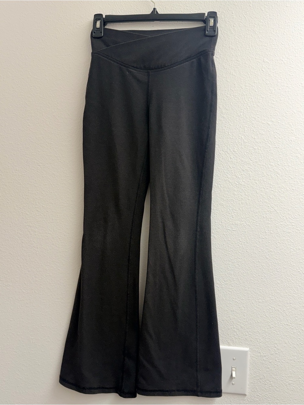 Old Navy girls charcoal Black high rise  Flare Pants size large 10-12